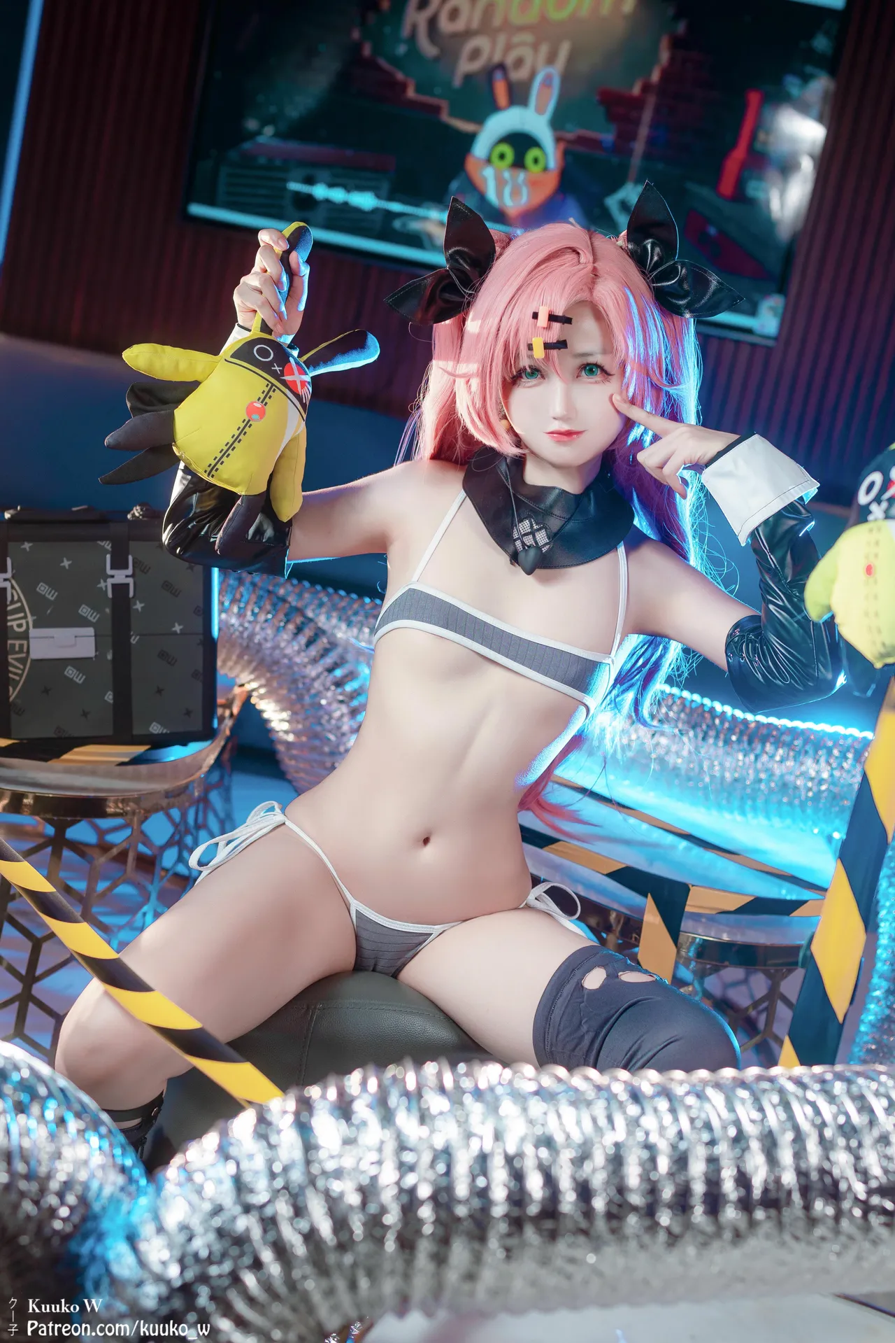 KuukoW - Nicole-erohere13.webp